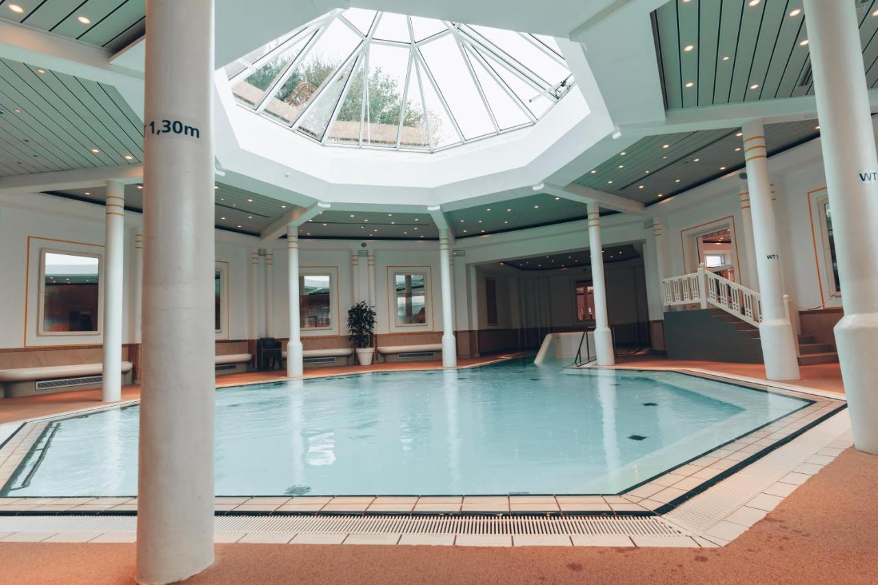 Hotel Meerzeiten Inklusive Externer Schwimmbad- & Saunanutzung Bensersiel Exterior foto